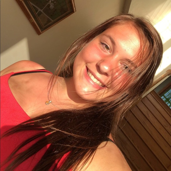 Meet your Posher, Sidney - Picture 2 of 4